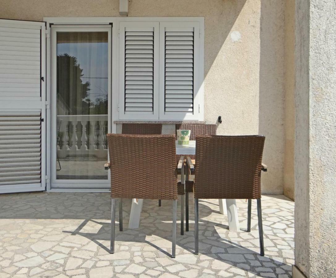 Petar Apartamento Krk Town Exterior foto